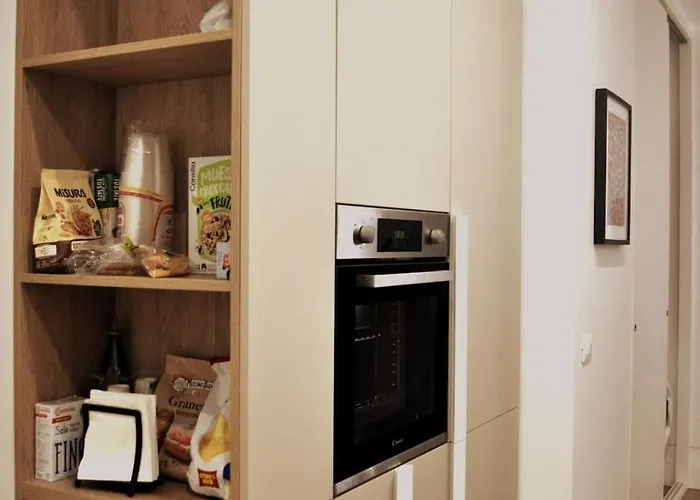 Appartamento Casa Con Giardinetto Al Centro Di *